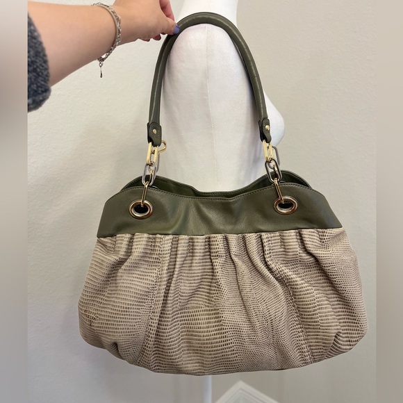 B. Makowsky Lizard Embossed Gray Shoulder Satchel Bag Handbag Purse - Picture 1 of 15